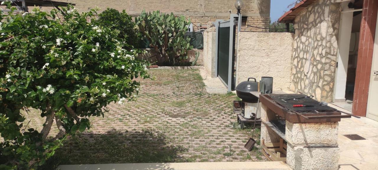 Casa di Lu’ Villa Floridia Bagian luar foto